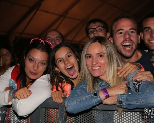 Martes 11
